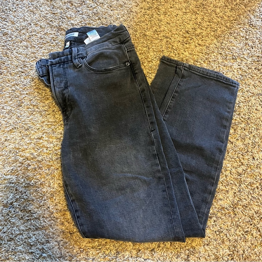 Good American grey straight jeans